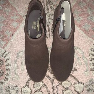 ***SOLD*** Koolaburra by Ugg Booties